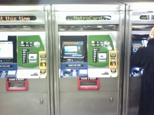 A luxury version of the Flip Deluxe slot machine.