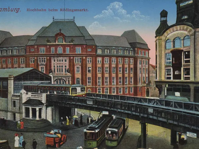 The image shows an old postcard of a train station in Hamburg, Germany. We can see a group of...