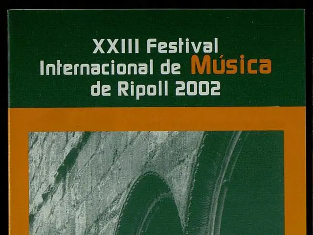 The image shows a book titled "XXIII Festival Internacional de Música de Ripoll 2002" with a...
